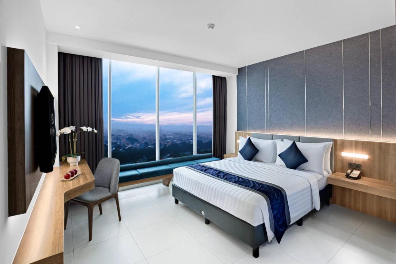ASTON Sidoarjo City Hotel&Conference Center Exterior foto